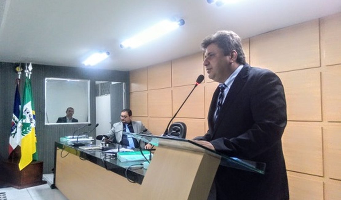Jario Barros ressalta importância da Câmara Municipal na votação do rateio de precatório do Fundef