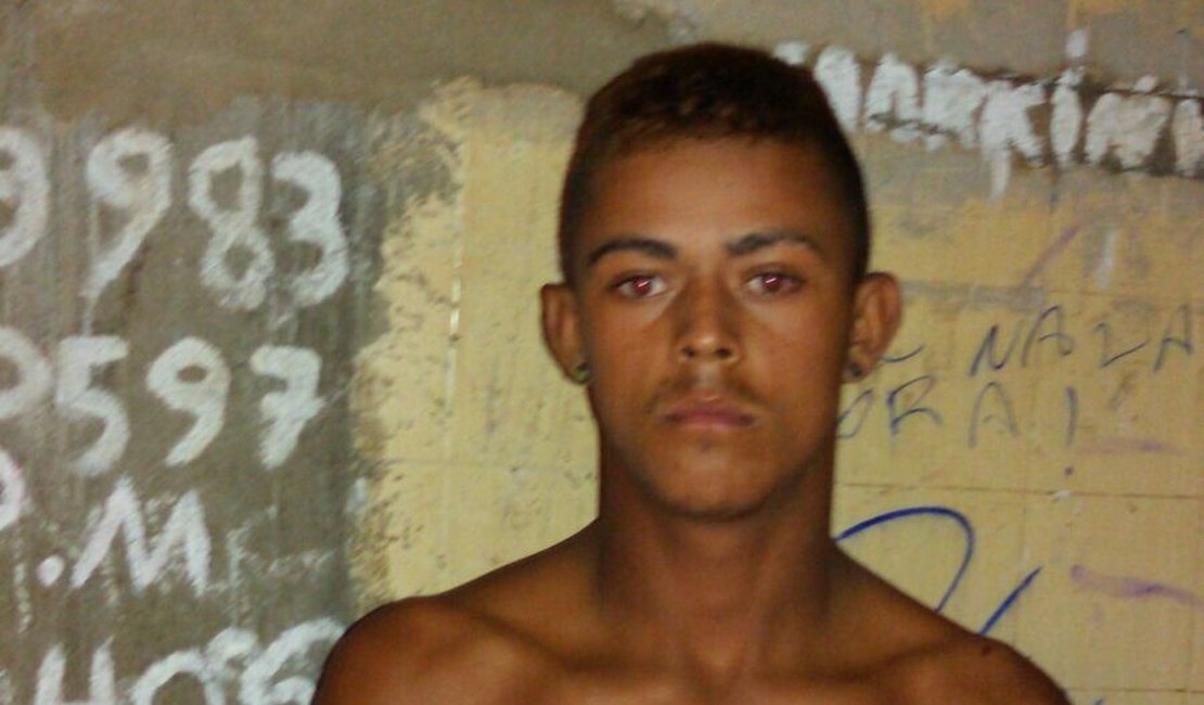 Operação policial prende jovem de 18 anos e apreende um menor no Agreste alagoano