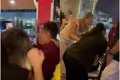 Clientes e funcionários se envolvem em briga em bar de Maceió