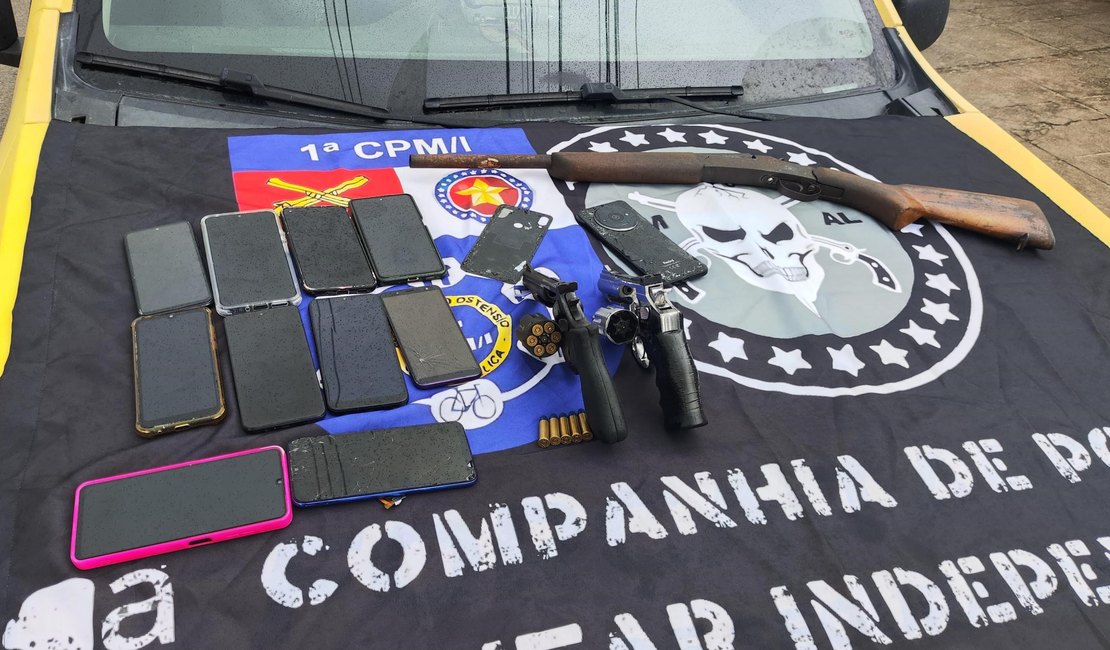 Polícia Militar cumpre mandado e apreende armas de fogo, munições e celulares em povoado de Arapiraca