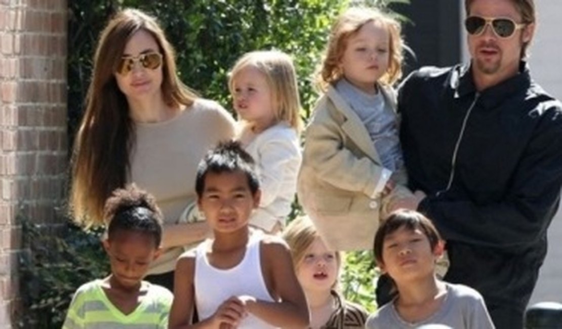 Além de Brad Pitt, Angelina Jolie também será investigada por conduta com filhos