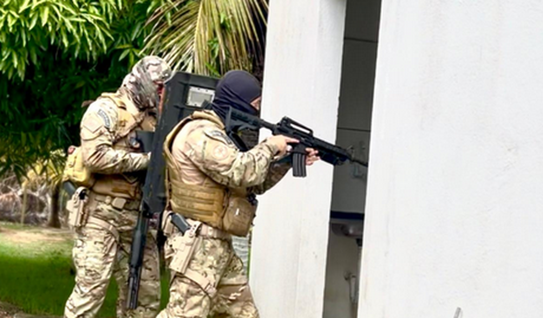 Polícia Civil cumpre mandado de busca e apreensão em imóvel alugado por hacker na Barra Nova, em Marechal