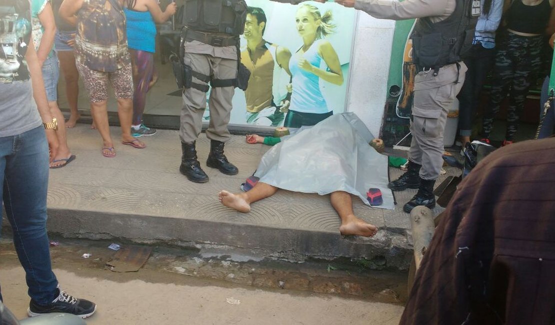 Mototaxista morto no Alto do Cruzeiro não era o alvo do crime, esclarece polícia