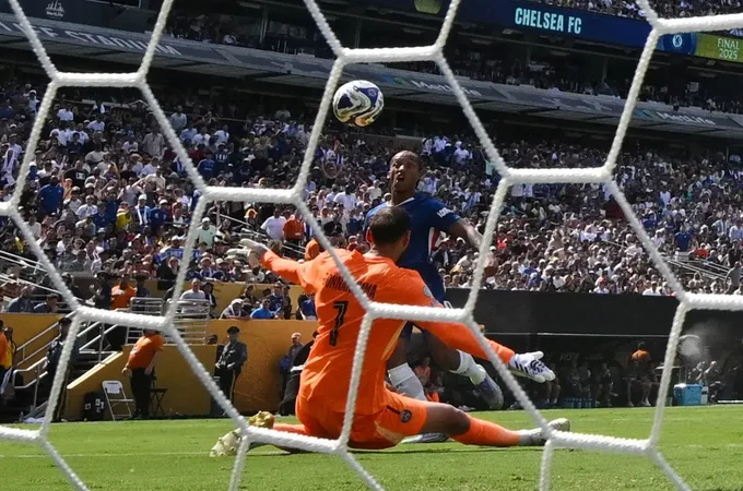 Com gol brasileiro, Chelsea vence o PSG e conquista a Copa do Mundo de Clubes