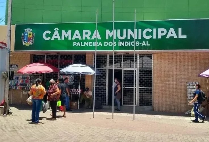 Câmara de Palmeira dos Índios inicia tramitação de projeto que limita cargos comissionados nos gabinetes dos vereadores