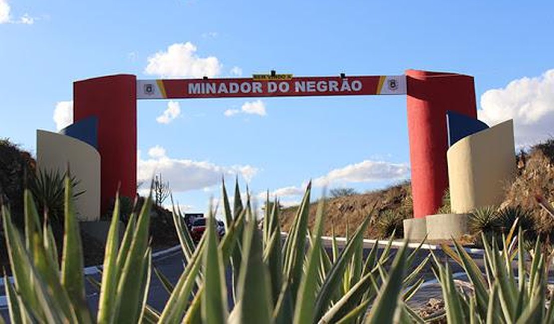 Homem é preso em flagrante após furtar portas de escola no interior alagoano