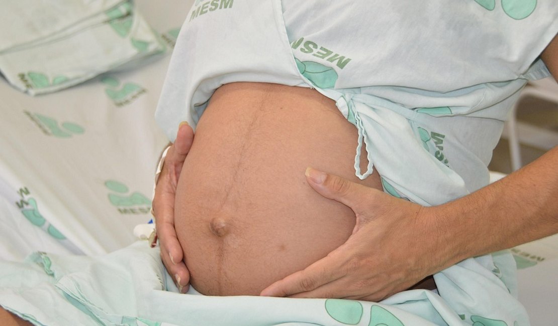 Nutricionista orienta mulheres sobre cuidados com a alimentação na gravidez