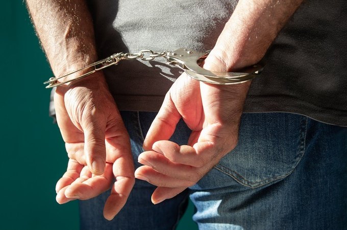 Polícia Civil prende homem suspeito de estuprar adolescente de 15 anos em Tanque D’Arca