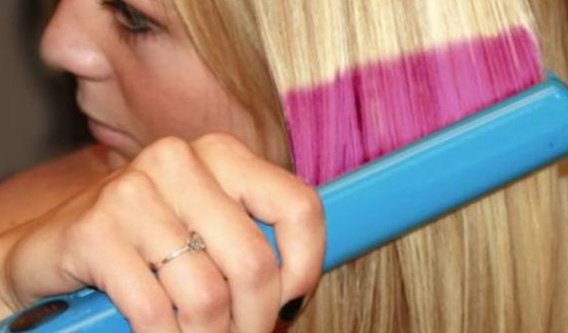 Dispositivo semelhante a alisador promete mudar cor dos cabelos sem uso de tintas