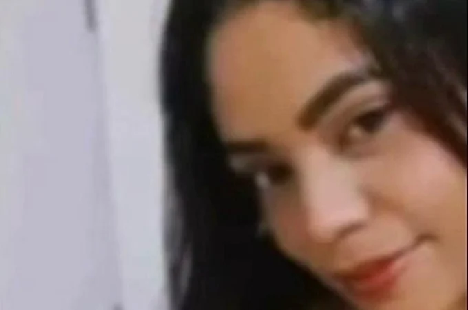 Jovem é morta a tiros enquanto almoçava em casa, no Sertão de Alagoas
