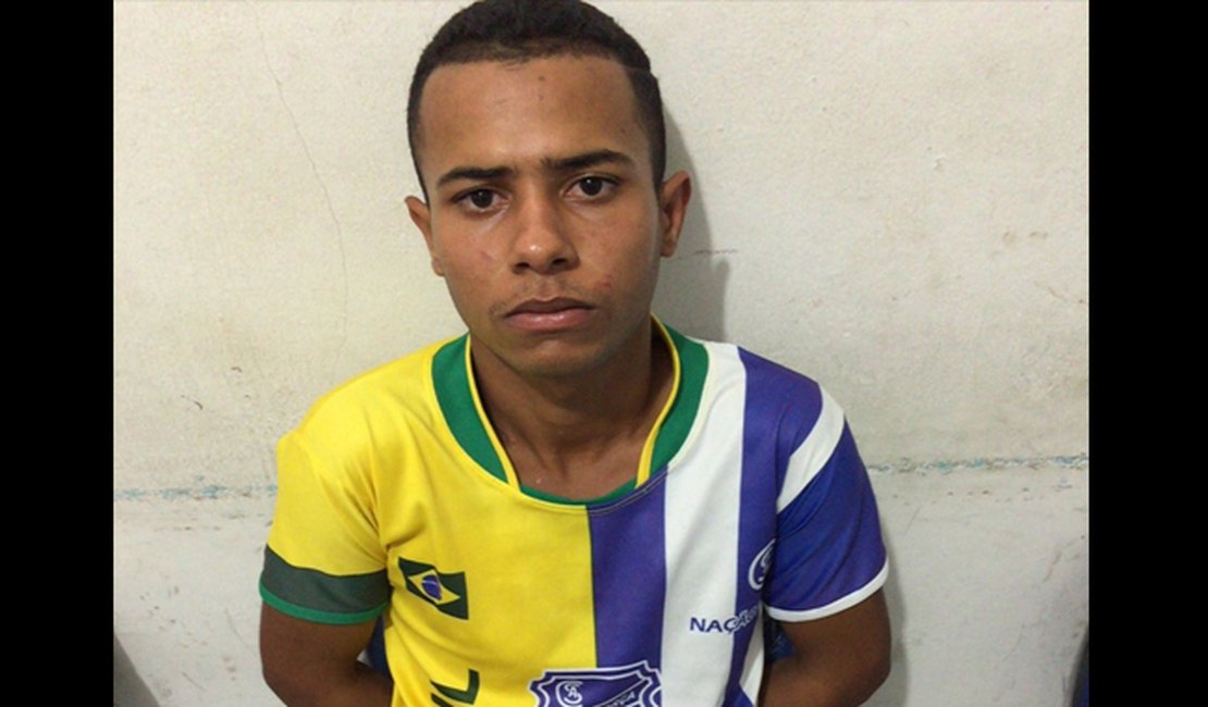 Polícia prende em flagrante assaltante de loja de celular