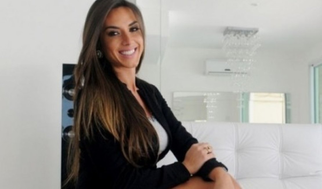 Nicole Bahls planeja festa de casamento com Ivete e Pe. Fábio de Melo