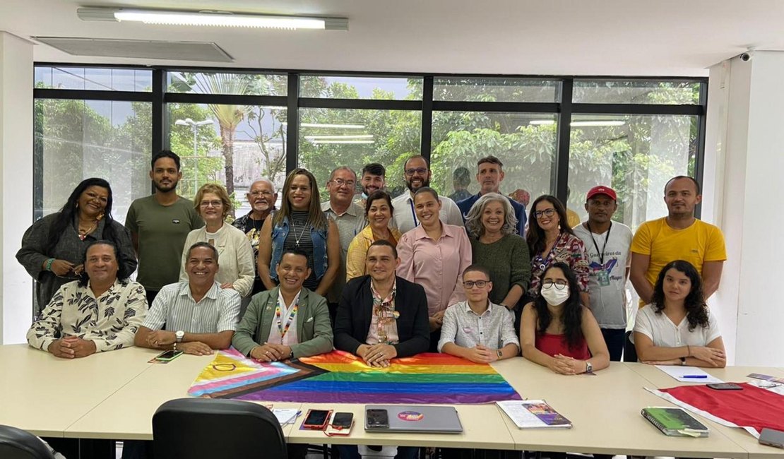 Conselho Estadual LGBT elege representante de ONG arapiraquense como novo presidente