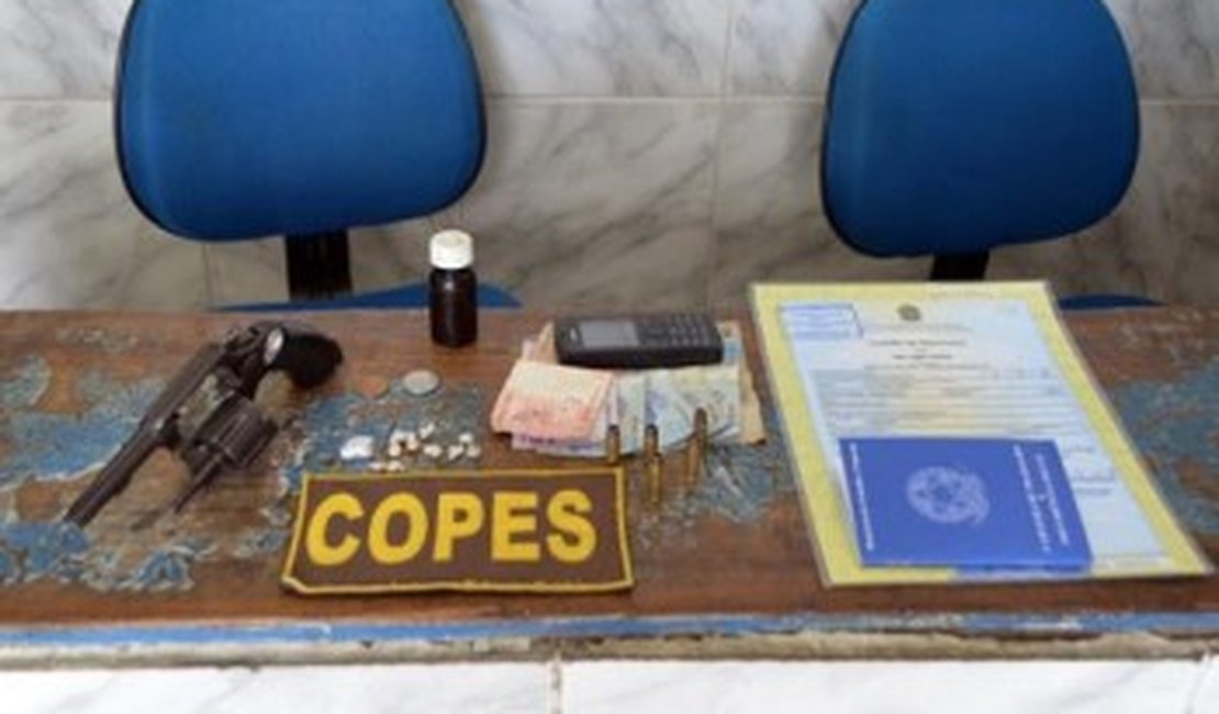 Polícia apreende arma de fogo e drogas no Sertão alagoano