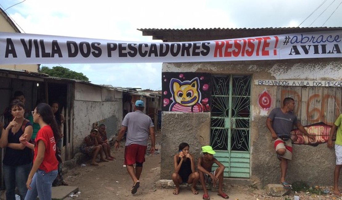 Começa operação para desocupar favela de Jaraguá, em Maceió