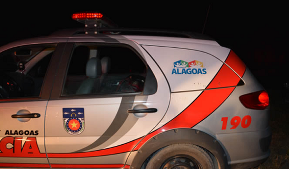 Homem invade residência e ameaça mulher no bairro Brasília, em Arapiraca