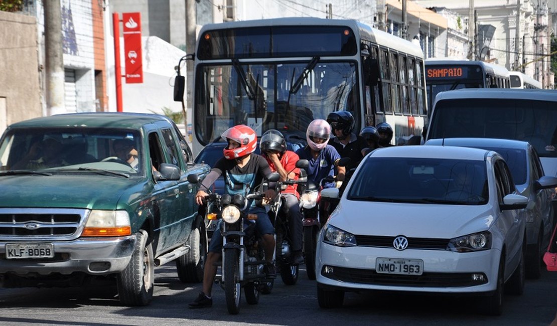 Parcela do IPVA para veículos de placas com finais 3 e 4 já pode ser quitada