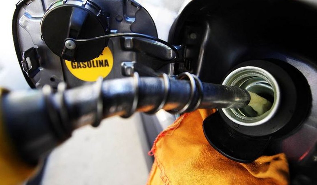 Governo faz acordo para zerar imposto sobre o diesel