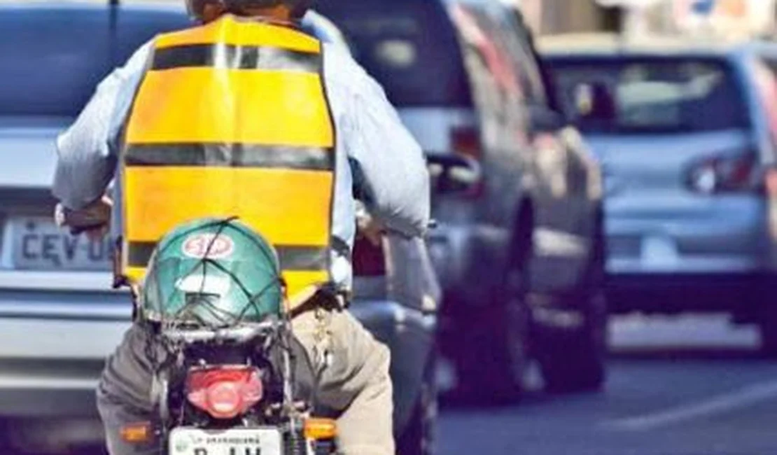 Mototaxista é assaltado por falso passageiro durante corrida em Arapiraca