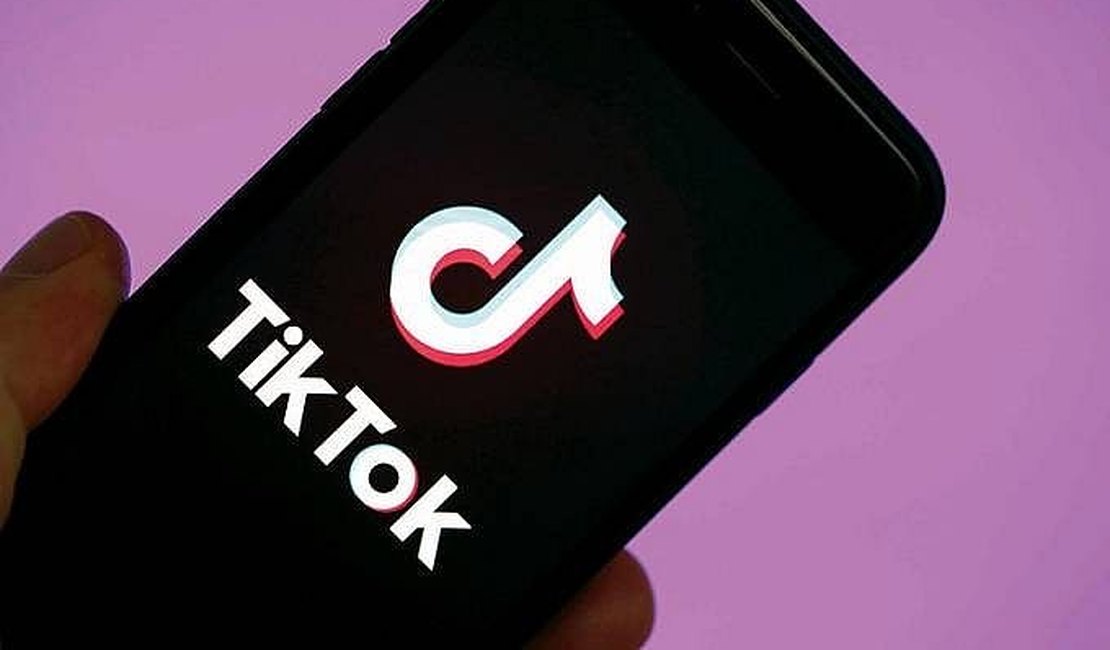 TSE anuncia parcerias com Twitter e TikTok para combater desinformação; entenda