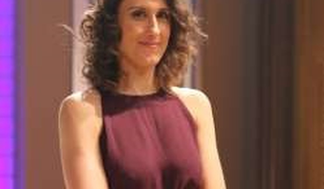 Paola Carosella, do 'MasterChef', recusa convite pra posar nua:'Mera cozinheira'