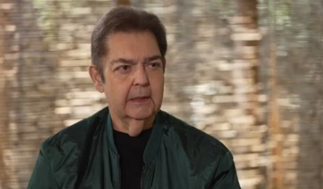 Faustão é extubado e se recupera bem, revela assessoria do apresentador