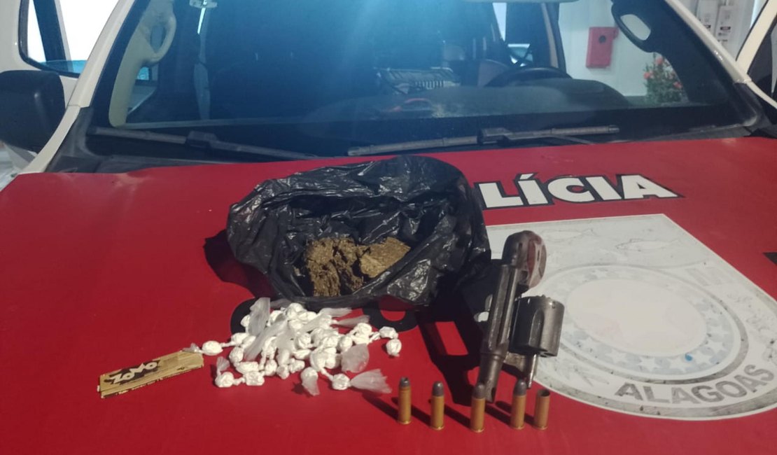 PM prende suspeitos de tráfico e porte ilegal de arma em Maceió, Arapiraca e Pão de Açúcar