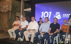 Entrega de pavimentação de ruas no bairro Jardim Tropical