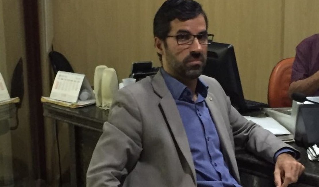 Presidente da Comissão de Direitos Humanos da OAB-AL denuncia ter sofrido ameaça de morte