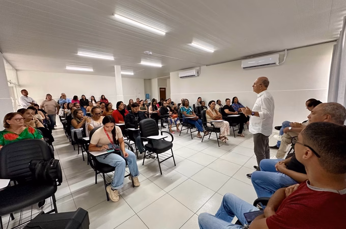 Ronaldo Lopes lança campanha de coleta seletiva de lixo e educação ambiental em Penedo