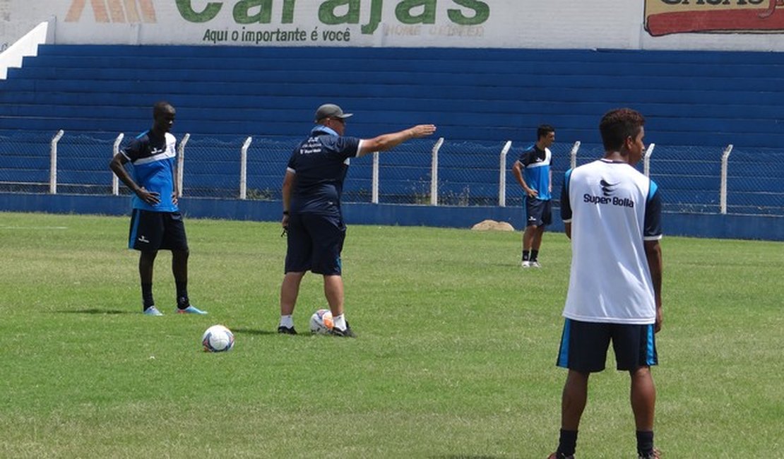 CSA se reapresenta e agenda dois treinos para o Estádio Rei Pelé