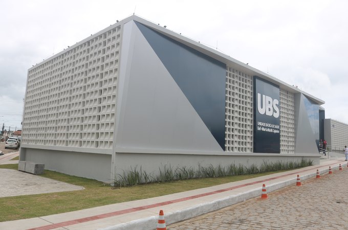 Prefeitura de Arapiraca inaugura moderna UBS no bairro Teotônio Vilela