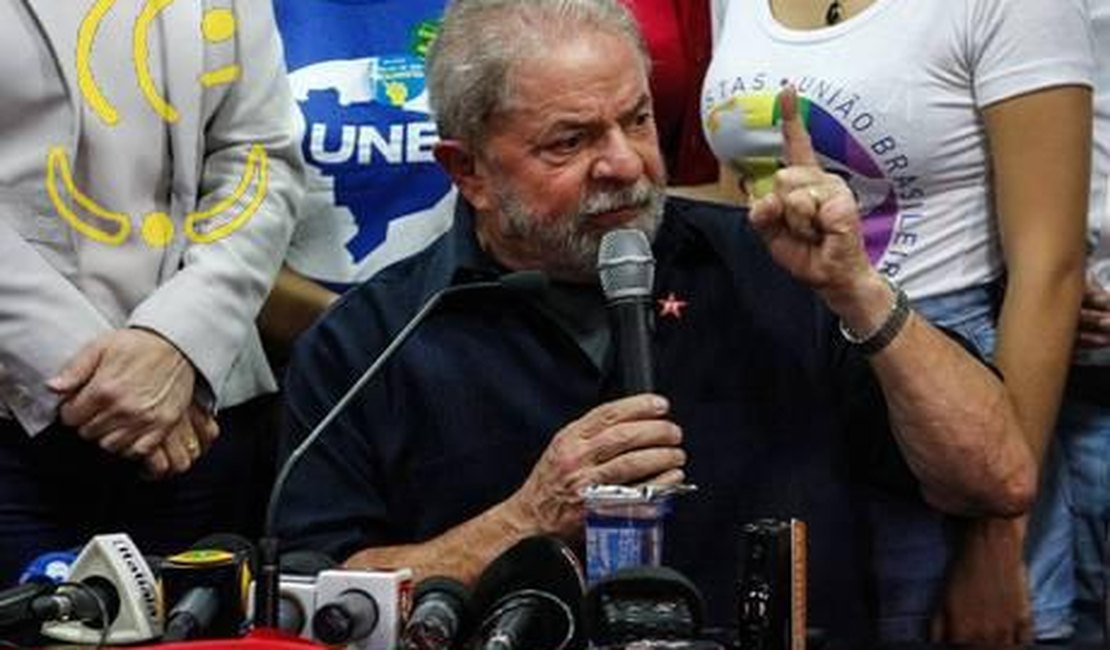 Advogados de Lula rebatem nota de procuradores e criticam condução coercitiva