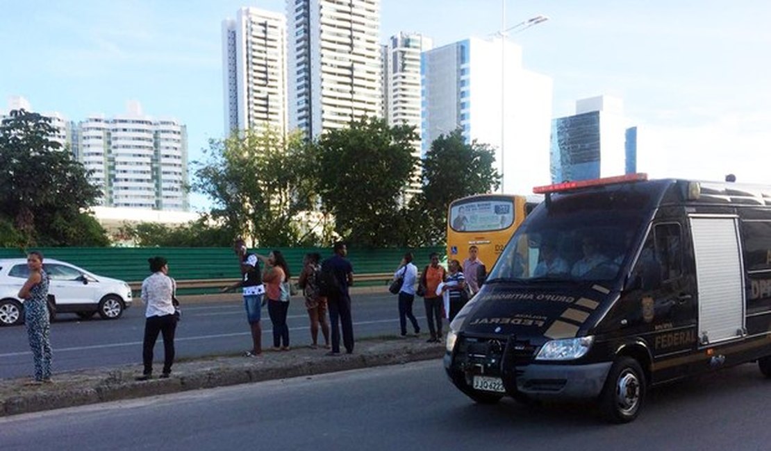 Vídeo: Ameaça de atentado causa correria e suspende prova da OAB na Bahia