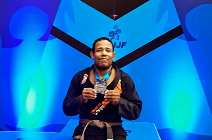 Alexandre Negão conquista segundo lugar no BJJ PRO de jiu-jitsu; atleta se prepara para disputa do Sul-Americano, no RJ