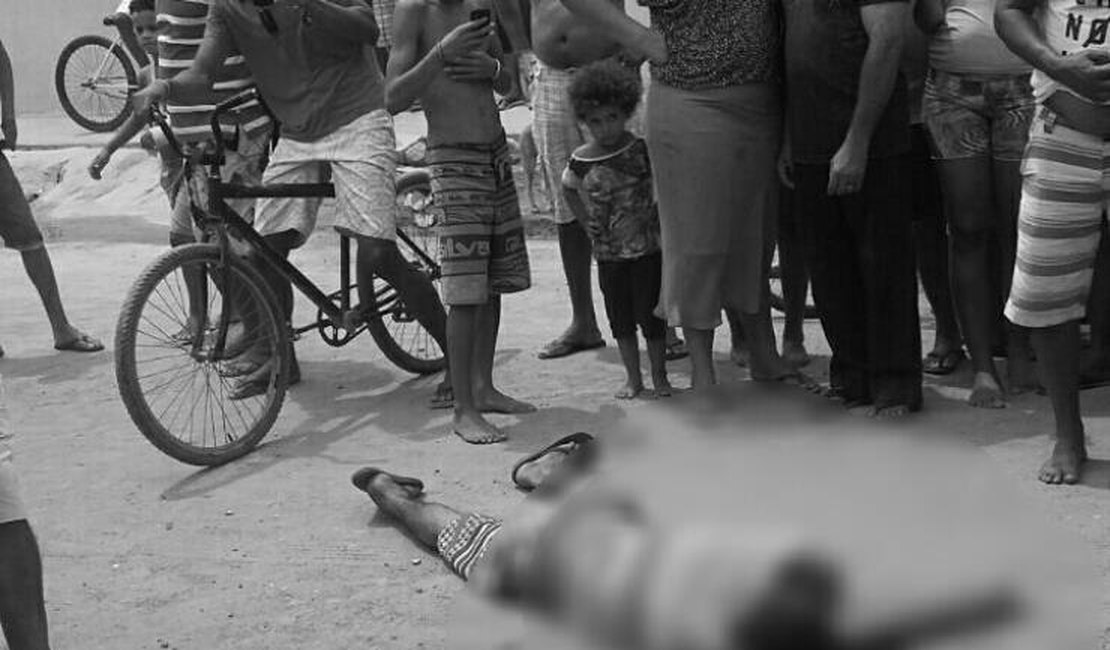 Bandidos em motocicleta assassinam jovem em Teotônio Vilela