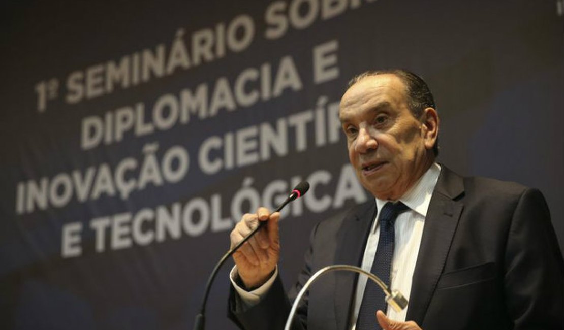Itamaraty vai pedir acesso a documentos da CIA sobre ditadura militar