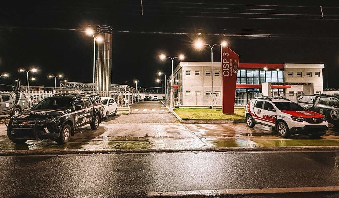 Operação policial desmantela organizações criminosas de tráfico de drogas em Maceió e no interior