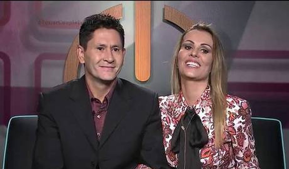 Cantor Gian foi vítima de traição da ex-esposa Tati Moreto