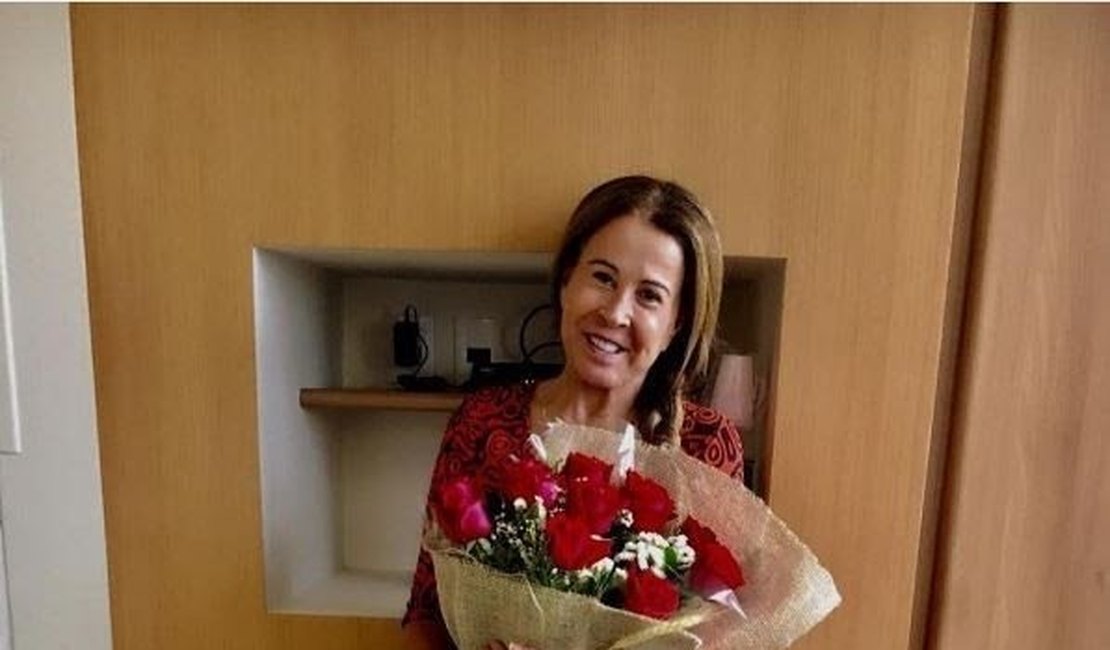 Zilu Camargo deixa hospital: 'Pronta para seguir em frente. Só alegria'