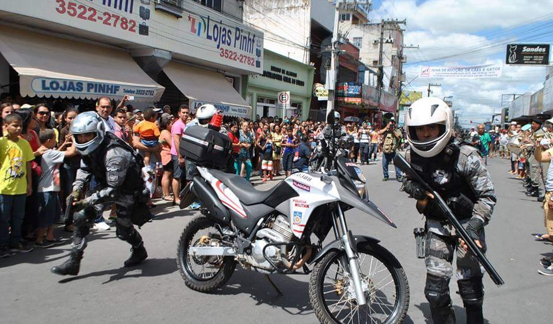 População arapiraquense prestigia desfile da Independên​cia