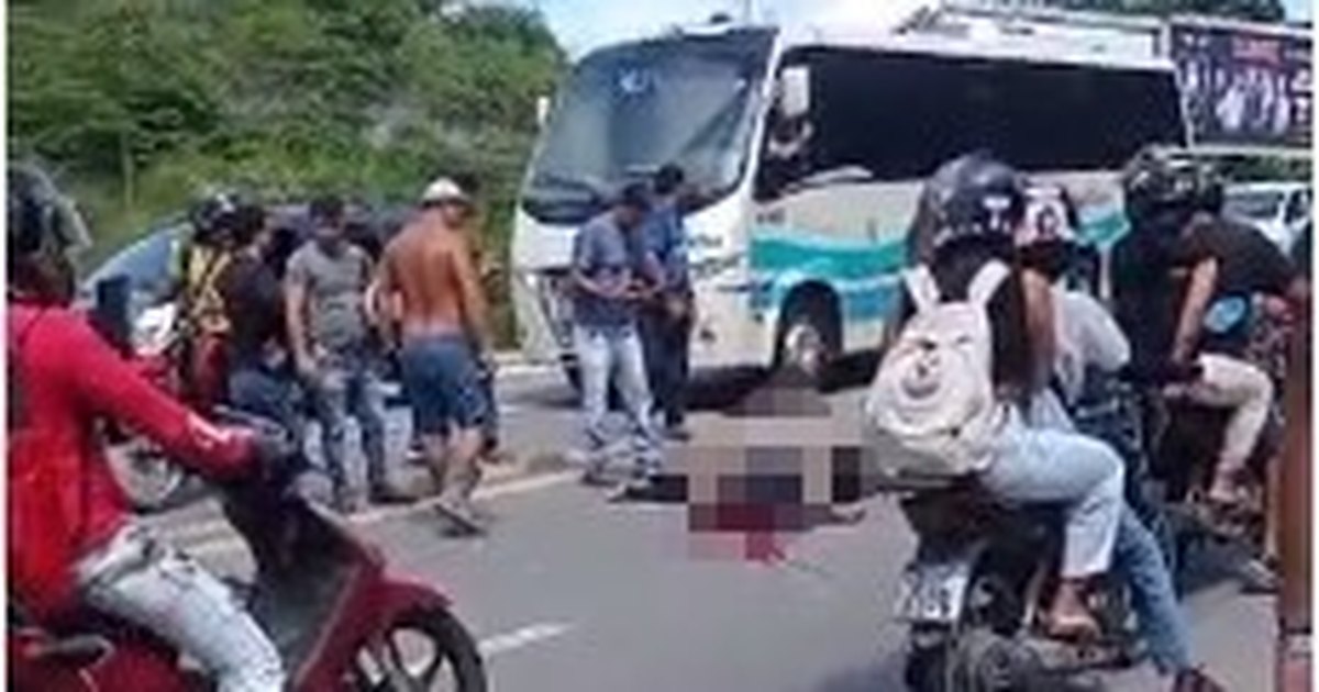 Colis O Envolvendo Duas Motos E Um Caminh O Deixa Uma Pessoa Morta Em