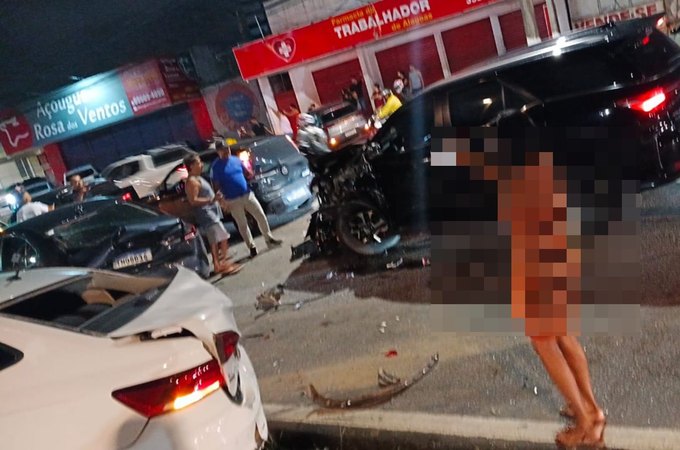 VÍDEO. Condutor realiza manobras perigosas antes de provocar acidente na Fernandes Lima