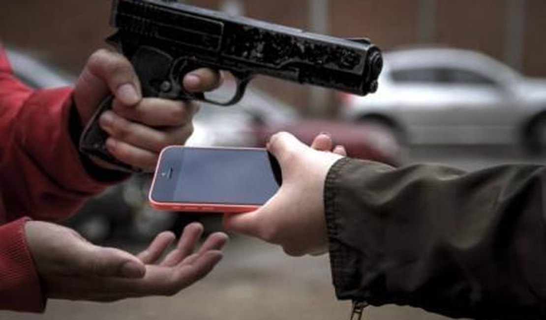 Número de roubo de celulares em Alagoas já ultrapassa o do ano passado, diz polícia