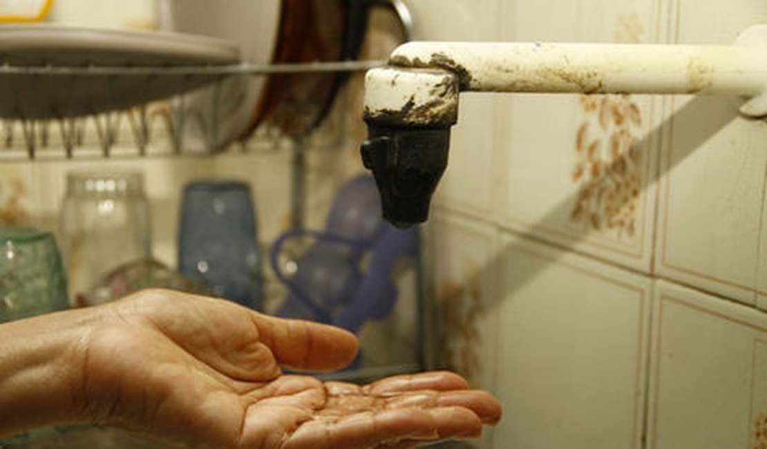 Municípios do interior de Alagoas ficam sem água