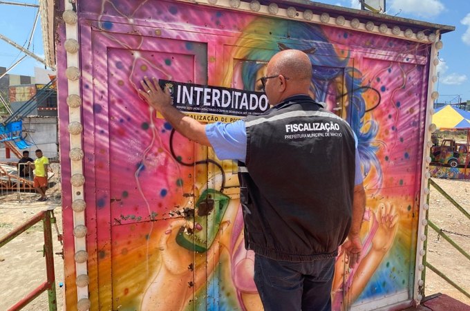 Funcionando sem alvará, parque de diversões é interditado em Maceió