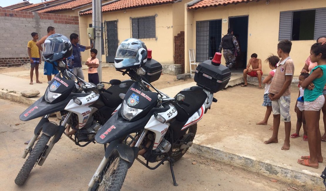 Adolescente de 16 anos é executado a tiros dentro da própria casa, em Arapiraca