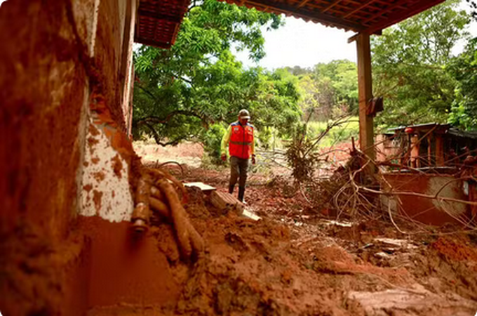 Novo boletim da Defesa Civil de Alagoas aponta que 377 pessoas estão desabrigadas ou desalojadas no estado por causa das chuvas