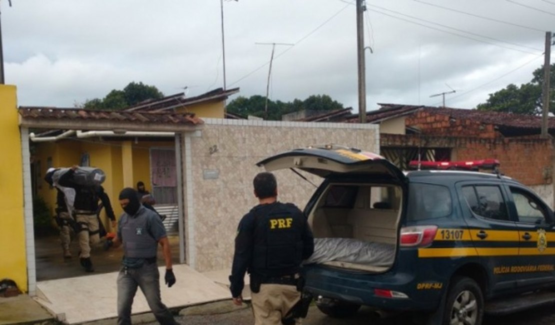 Suspeito morre após confronto com a polícia em operação conjunta