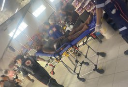 Homem é esfaqueado nas imediações de supermercado na Avenida Rio Branco